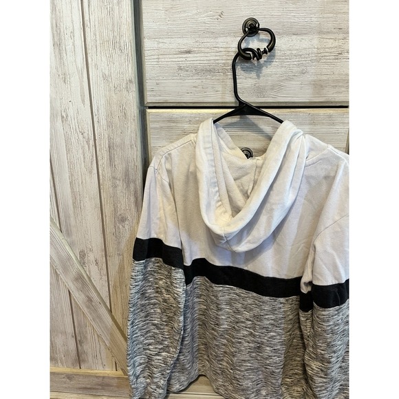 Woman's Exist Yellowstone National Park Pullover Hoodie Size XL - Picture 4 of 4